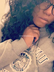 escorts Natalie