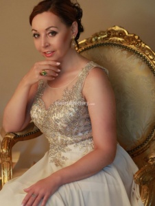 escorts Laura GODDESSOFTOUCH