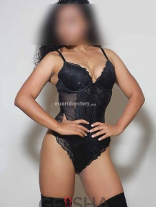 escorts Laura