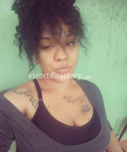 escorts Valerie Amor