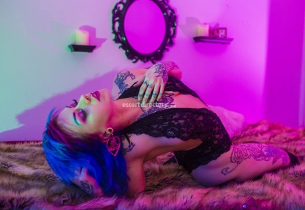 c3a11baf56576273659fada25dc223d8.jpg escorts Chloe Lovely