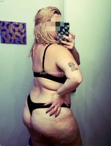 escorts Meet Andi Parker