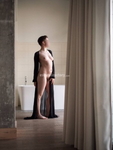 escorts Gwen Asteria