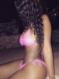 e57e5ec8dbf0e04427bb681927d5d3c3.jpg escorts SHANIA