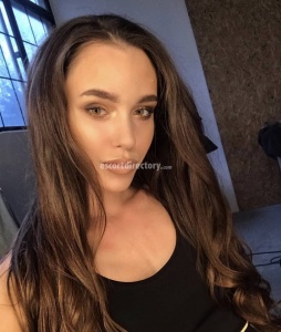 escorts Vikkita
