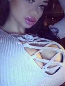 escorts Gwyneth Valcourt