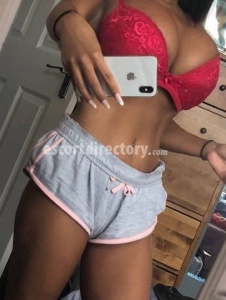 escorts Gwyneth Valcourt
