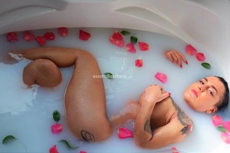 escorts LisaMarie Jane