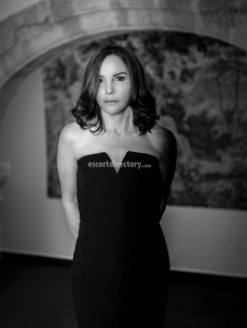 2ff7181a68e4d8f8ecc67133db01a694.jpg escorts Anne Charlotte