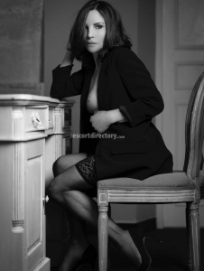 escorts Anne Charlotte