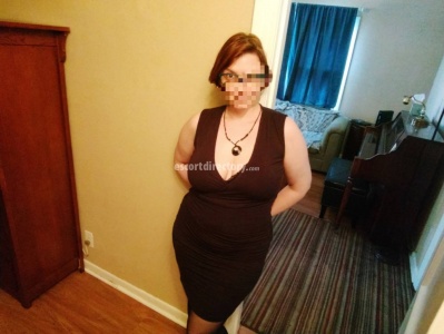 escorts LeslieCarlin