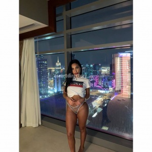 escorts BELLA JULIANA