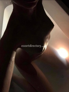 escorts Elyse