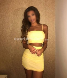 escorts Karina