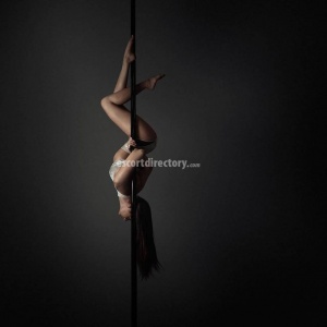 escorts Vika Strip Dancer