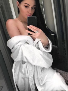 escorts Miss Glam Swiss in HK