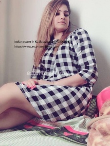 escorts Ayesha Indian 0169771332