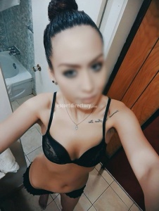 escorts Leah Crystal