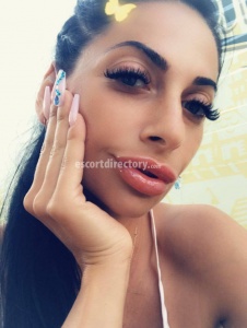 escorts ALESSIA VIP-GIRL_