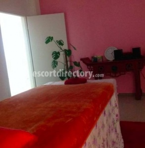 escorts Asia Massage pur