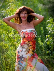 escorts Kelly White