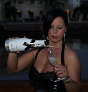 escorts LUNA FINO MERCOLEDI BOLZ