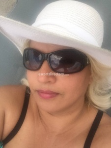 escorts ORA FALCONARA MARITTIMA