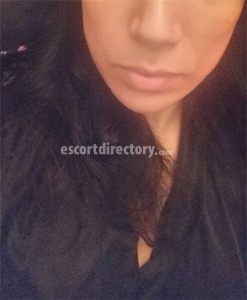 escorts Senay