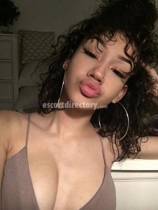 escorts Lauren