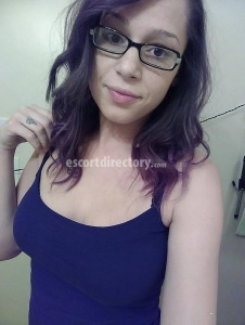 escorts Selena