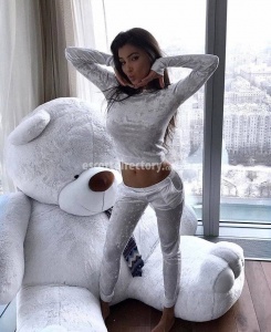 escorts ChloeUkrania