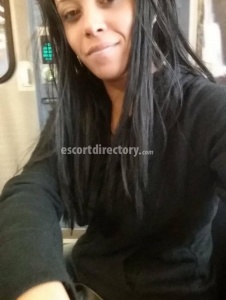 escorts Latina girl