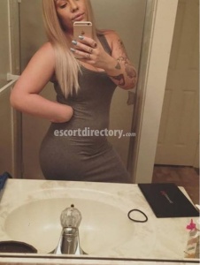 escorts Paris Nikole