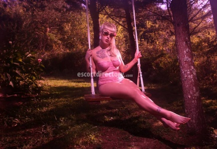 escorts Alexis Chantelle