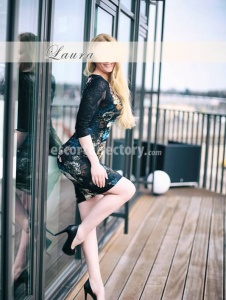 escorts Laura