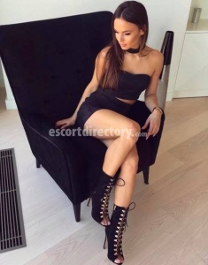escorts Zoe