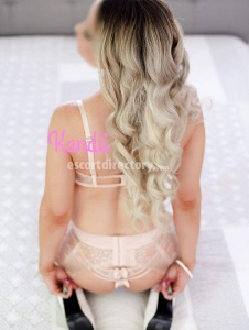 escorts Kandii