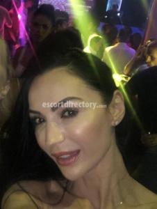 escorts Monika