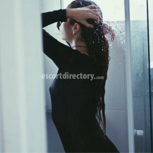 escorts Lorena Schneider