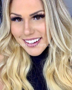 escorts Michaela Halse