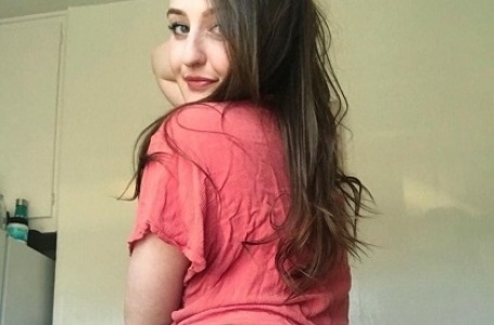escorts Anyone wants to see me naked ?