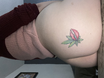 escorts Lilly little  super soaker