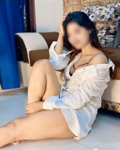 escorts 9911065777, Sexy Delhi Call girls in Saket, Delhi