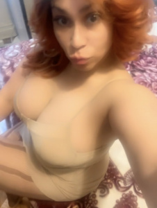 escorts I did my manicure and pedicure today 