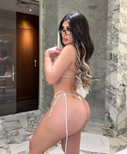 escorts New in Town