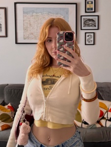 escorts I am available for hookup contact me 7656955358